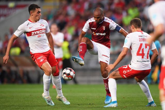 阿斯报：拜仁关注24岁哥伦比亚门将米尔